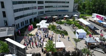 Internationales Flair und kulinarische Höhepunkte beim (Foto: Soloplan GmbH - Software für Logistik und Planung)