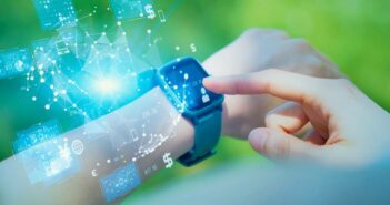 Smart Watch: Ein Karriere-Booster im digitalen Zeitalter (Foto: AdobeStock-643487239 metamorworks)